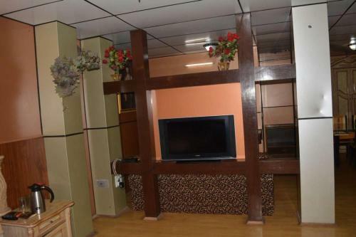 Hotel Crystal Palace Dhanaulti