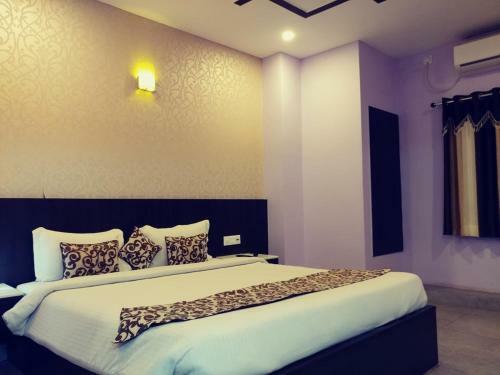 Hotel Madhuvan By Travelkartonline