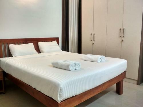 Traven Homes River Side Villa