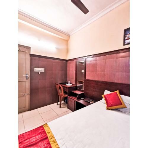 Lodge New As Tourist Home Aluva