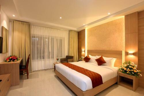 Hotel Raas Residency