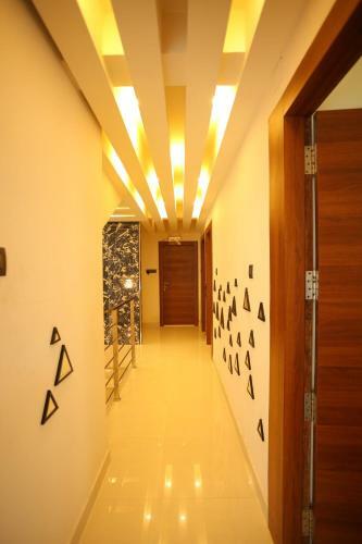 Hotel Q One Plaza