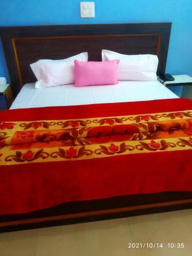 Hostal Singh Snow Mountain Guest House Nd Tarres Restaurant