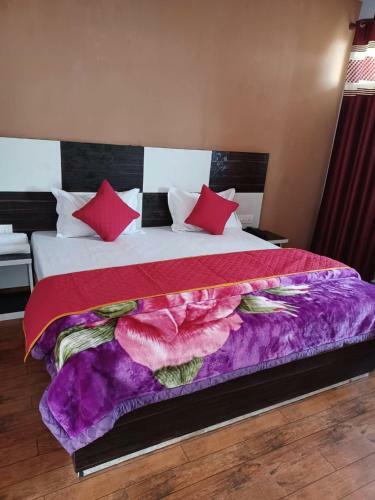 Hostal Singh Snow Mountain Guest House Nd Tarres Restaurant