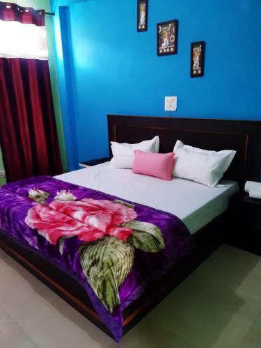 Hostal Singh Snow Mountain Guest House Nd Tarres Restaurant