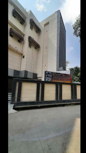 Hotel Gokul Grand