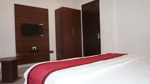 Hotel Aakash Residency
