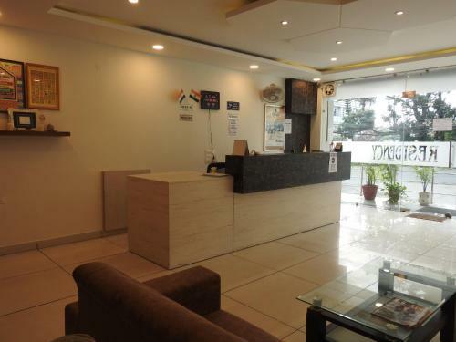 Hotel Aakash Residency