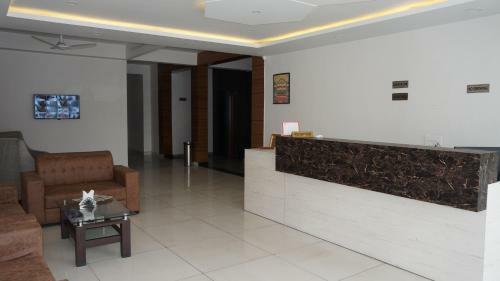 Hotel Aakash Residency