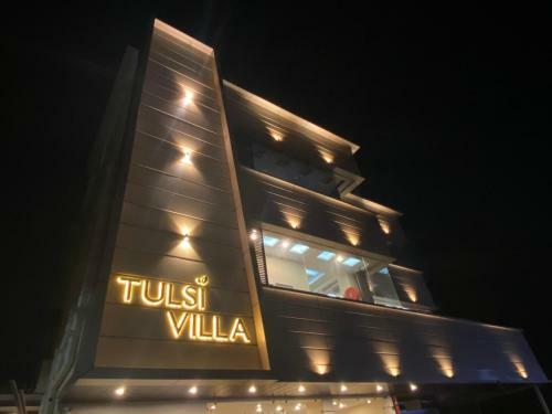 Hotel Tulsi Villa