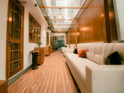 Apartamento A Centrally Located Warm And Cozy 2 Br Floor