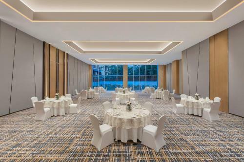 Hotel Fairfield By Marriott Dehradun