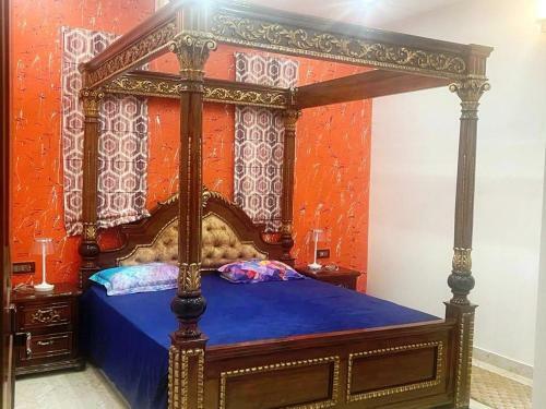 Lodge Yt Mansion
