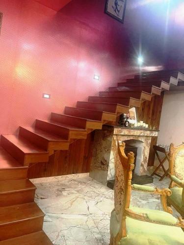 Lodge Yt Mansion