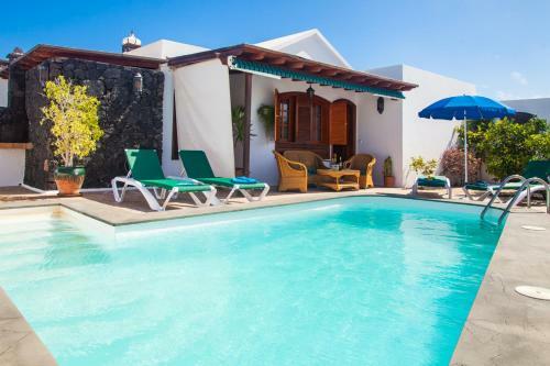 Alizuth Villa