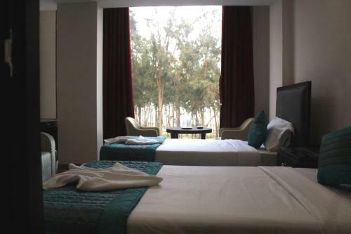 Hotel Sea N Sand