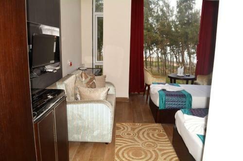 Hotel Sea N Sand