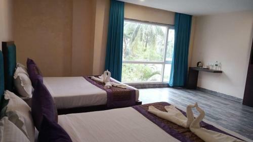 Hotel Sea N Sand