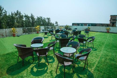 Hotel Sea N Sand