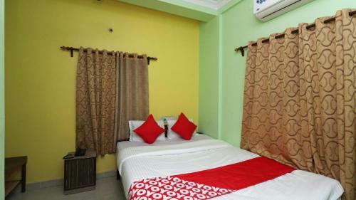 Hotel Staymaker Sadhna Inn