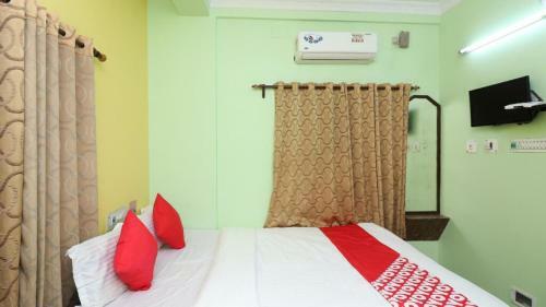 Hotel Staymaker Sadhna Inn