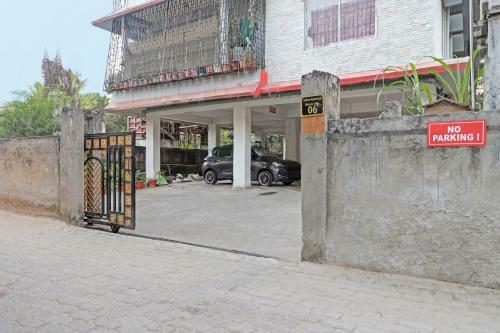 Hotel Oyo 84162 Ganeshguri Guesthouse