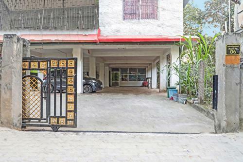 Hotel Oyo 84162 Ganeshguri Guesthouse