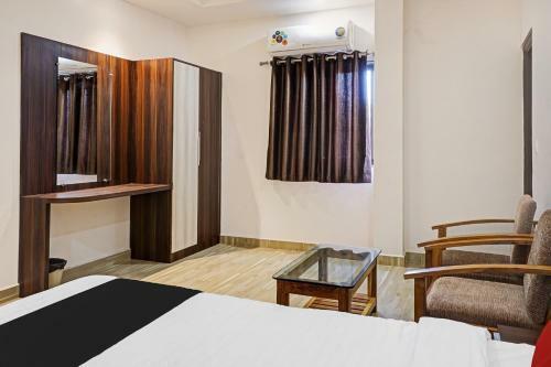 Collection O 79926 Hotel Pahuna