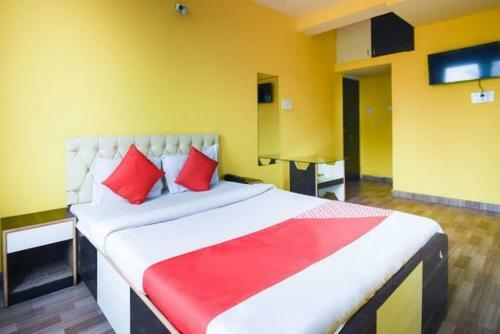 Hotel Staymaker Royal Galaxy