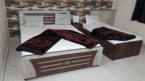 Hotel Radhe Krishna