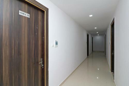 Oyo 39592 Hotel Akashdeep