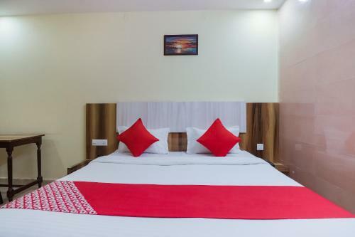 Oyo 68039 Hotel Kavya