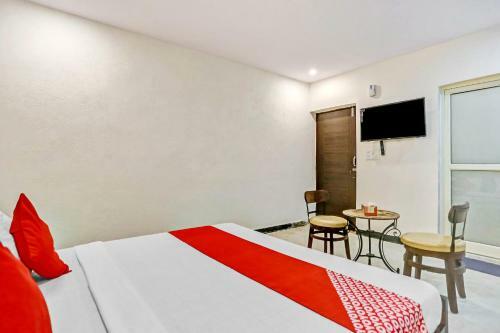 Hotel Oyo 80905 Gold Forest