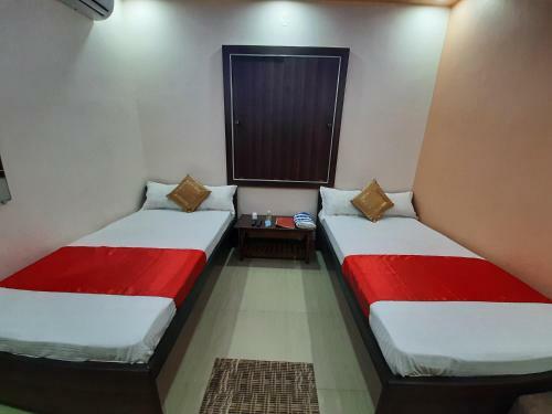 Hotel Shakuntla Palace