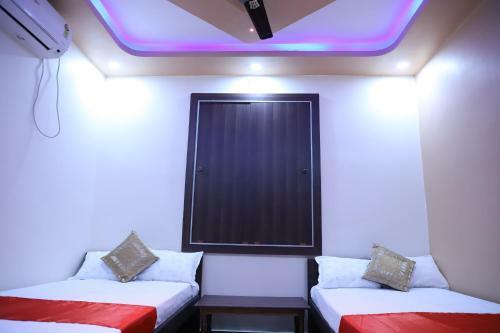Hotel Shakuntla Palace