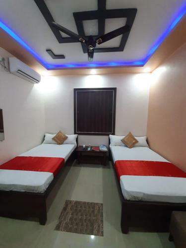 Hotel Shakuntla Palace