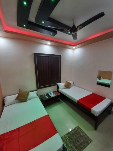 Hotel Shakuntla Palace