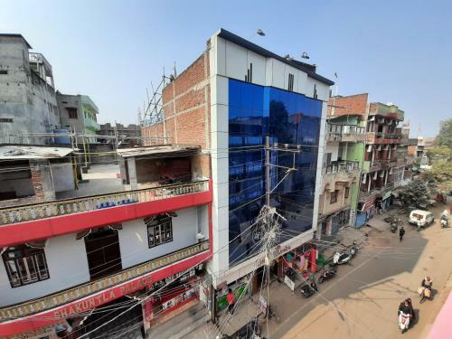 Hotel Shakuntla Palace
