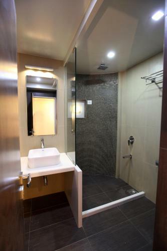 Hotel Spices Navi Mumbai