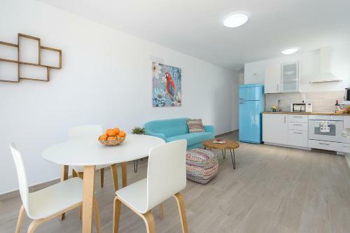 Blue Volcano Apartment