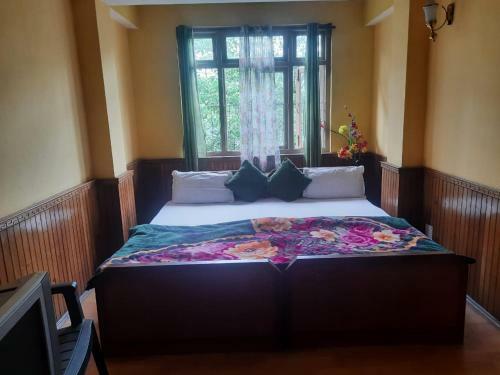 Hotel Gakhil