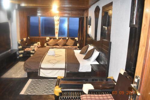 Hotel Khatija Residency