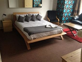 Hostal Hendham House
