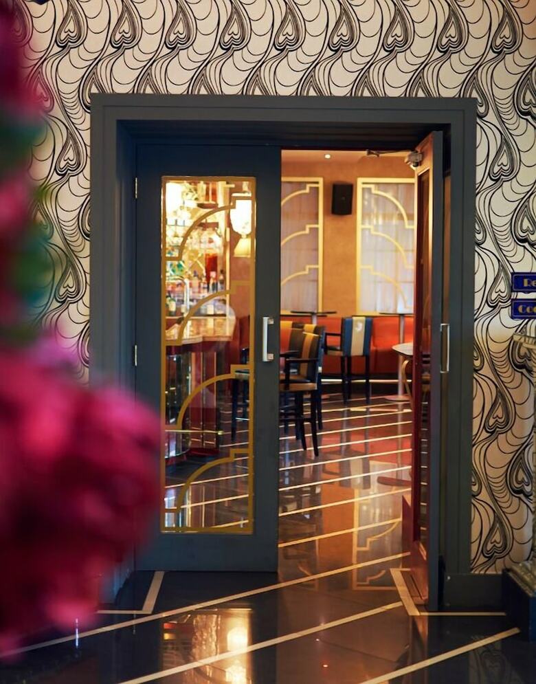 Earl Of Doncaster Hotel