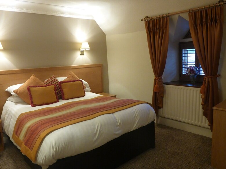Royal Oak Hotel