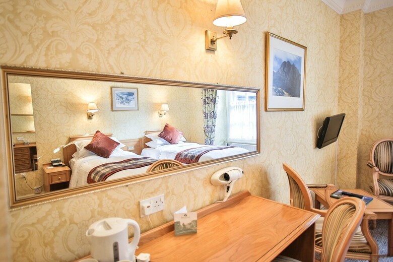 Royal Oak Hotel