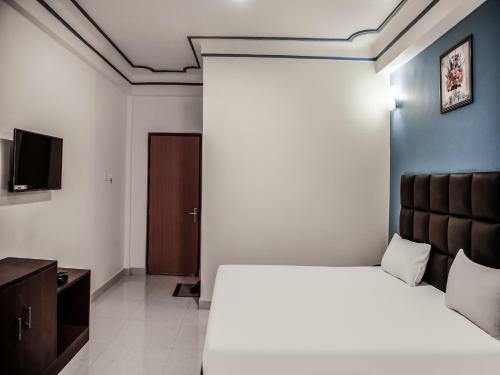 Hotel Collection O 83436 Shree Kunj White Lotus