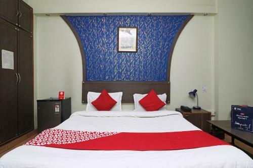 Oyo 24788 Hotel Samrat