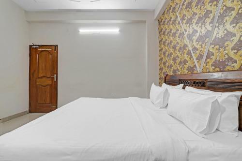 Hotel Capital O 86261 Orange Tree Residency