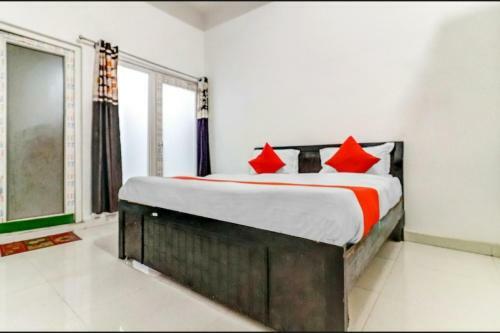 Hotel Oyo 84944 Stay Lucky